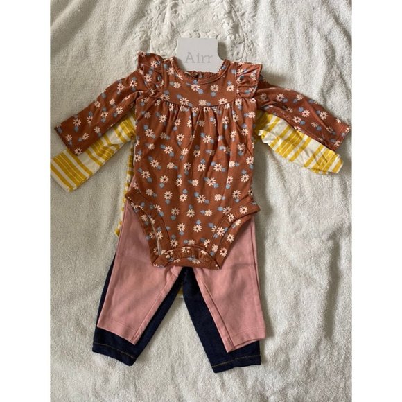 Carters Baby Girl Clothing Set - Picture 2 of 2